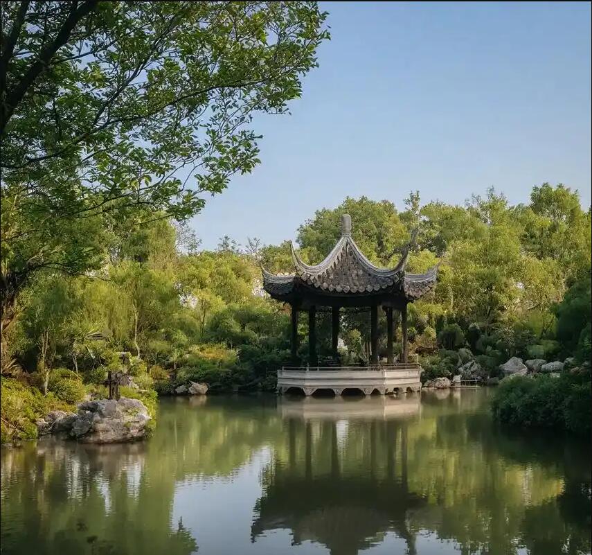 夏邑县半雪餐饮有限公司